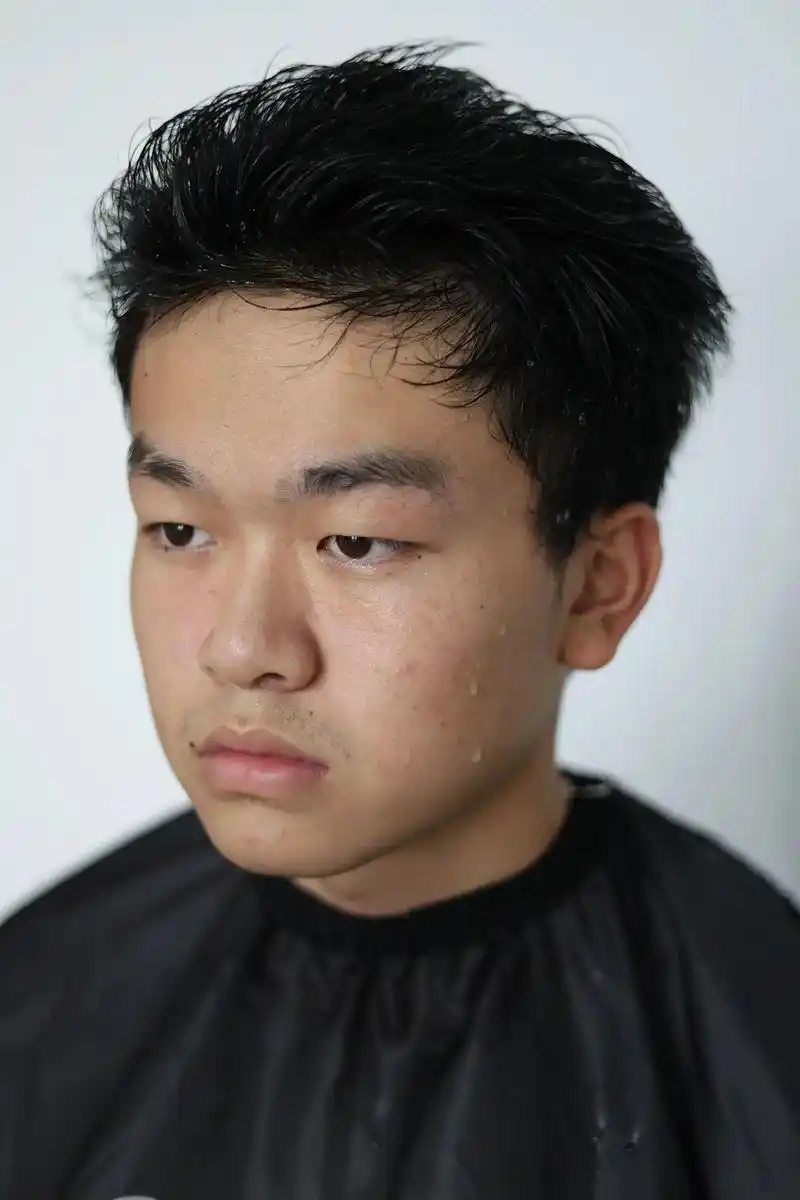 剃光头,你是享受过程还是喜欢结果#说剃就剃 #剃光头 #光头 - 抖音