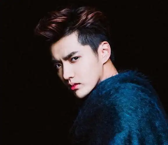 都美竹写手倒戈吴亦凡发长文翻车被骂透露吴亦凡六年半后出狱