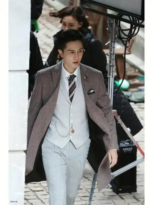 彭冠英饰演民国特工陈浅有内味儿了