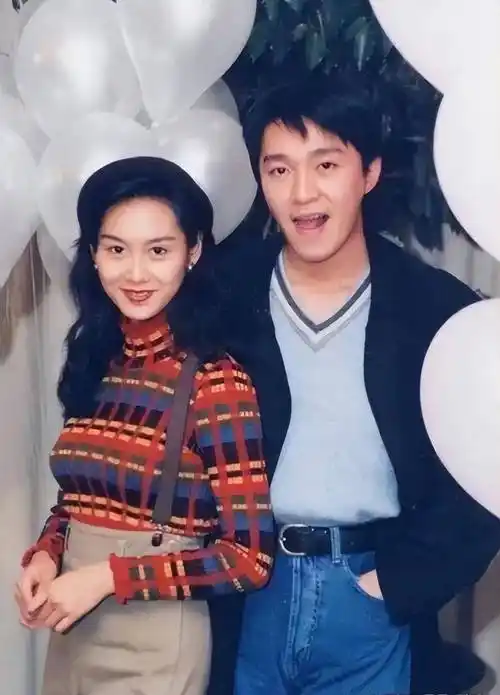 原创周星驰只写过一首歌暗示遗憾错过罗慧娟多年不婚皆因难忘挚爱