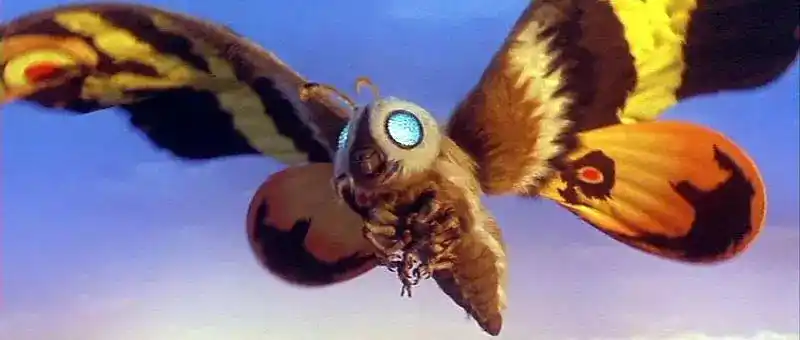 魔斯拉(mothra),名字以moth(飞蛾)和mother(母亲)构成,象征母性的怪兽