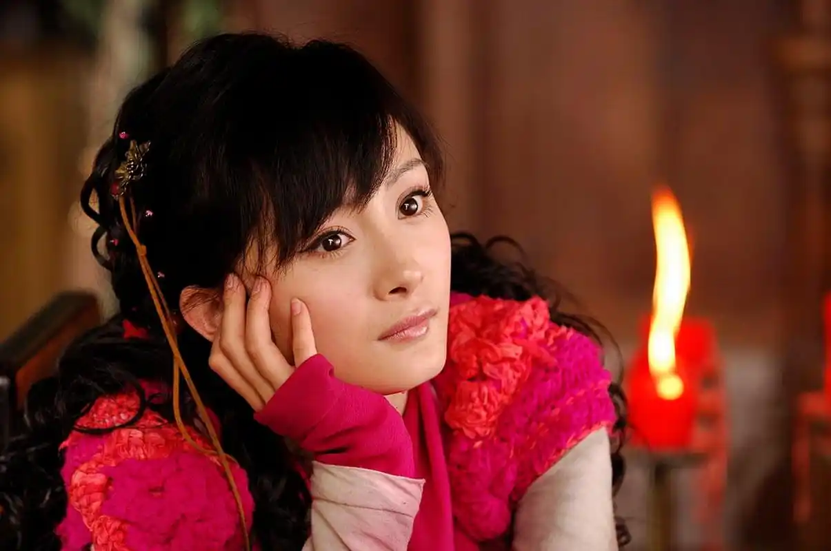 化风入九荒 只为人间一寸光          ——《九幽城》