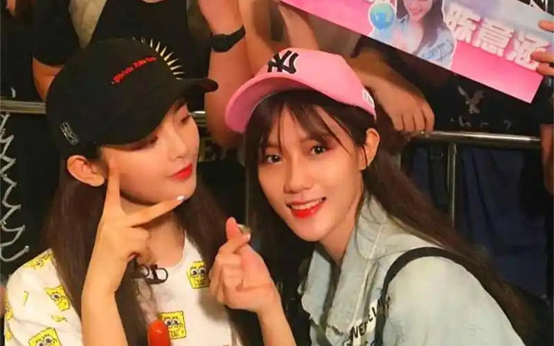 【越涵】young and beautiful(杨超越x陈意涵)_哔哩哔哩 (゜-゜)つロ