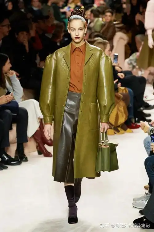 pantone 2021春夏伦敦时装周10大流行色来了,一起看看!