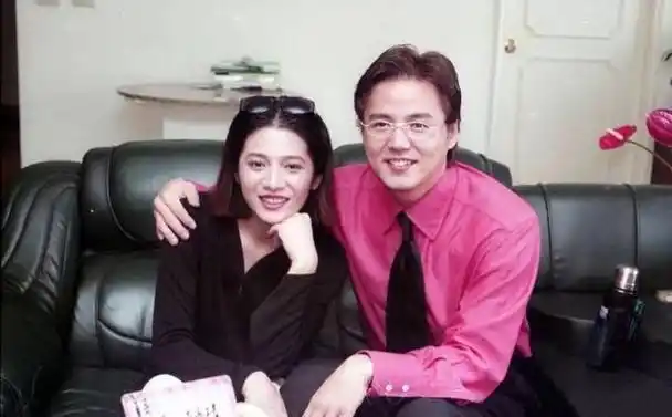 然而,林瑞阳背后的女人曾哲贞并非等闲之辈.