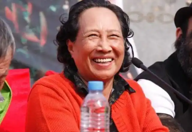 家有儿女的姥姥一生坎坷命运多舛苦尽甘来安享晚年