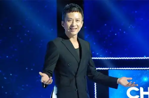 邓超出任四川长虹chiq产品经理