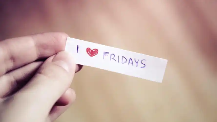 壁纸 我爱星期五,文字,纸 3840x2160 uhd 4k 高清壁纸, 图片, 照片