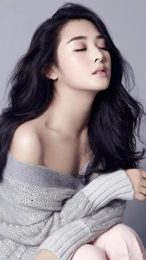 张含韵是一位中国内地流行乐女歌手和影视演员,出生于1989年4月9日.