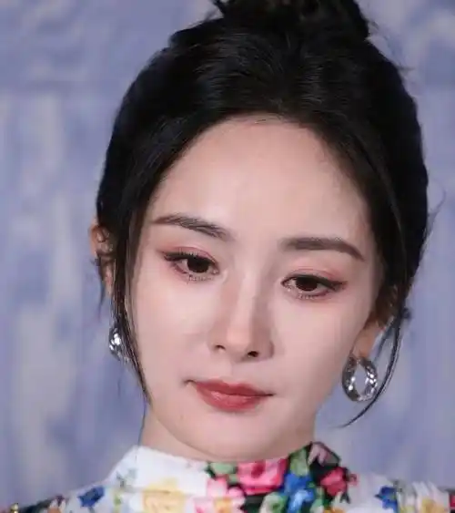 原创上海这一天31岁小水秒了杨幂我终于明白什么叫性感尤物