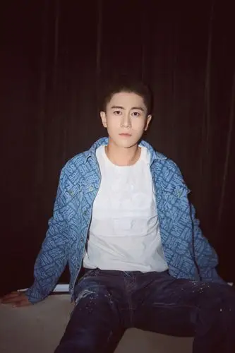 《澳门人家》央视开播 任达华赞董晨笑容纯真