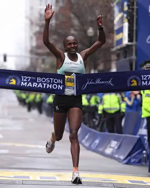 马拉松_选手_小时