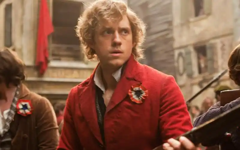 【悲惨世界】2012电影版安灼拉aaron tveit片段剪辑_哔哩哔哩_bili