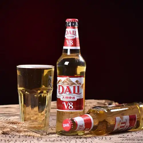 5折 大理v8啤酒 瓶装云南特产听装风花雪月大理v8罐装小麦啤酒整箱宓
