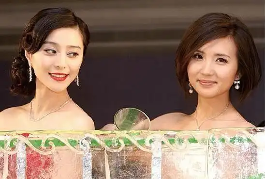 angelababy与范爷同框,只想说一句,你回家洗洗睡吧