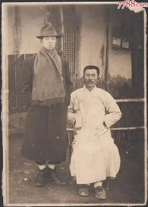 民国男子合影_老照片_第1张_7788字画网