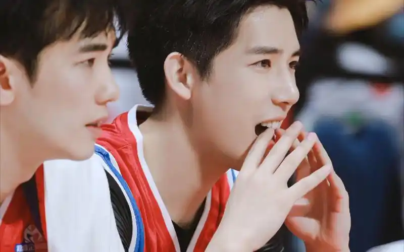 王安宇,爱上了这个寸头