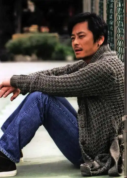 王杰宣布退出歌坛:曾爱你浪子潇洒,谁知你注定孤独