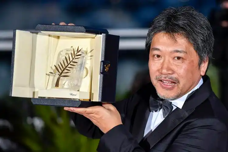 《小偷家族》斩获戛纳国际电影节最佳影片金棕榈奖(3)