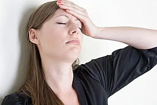 女人,头痛