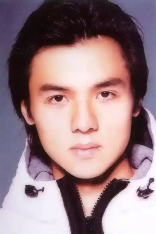 花花公子冯德伦甩莫文蔚恋上徐若瑄如今与舒淇结婚4年很恩爱