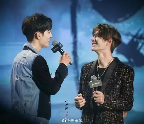 肖战王一博湾区升明月官宣海报,所以是有机会看到他们同台的对吗