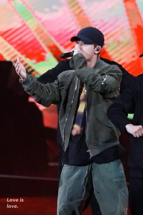 王嘉尔燃爆街舞总决赛##王嘉尔狼人舞挑战