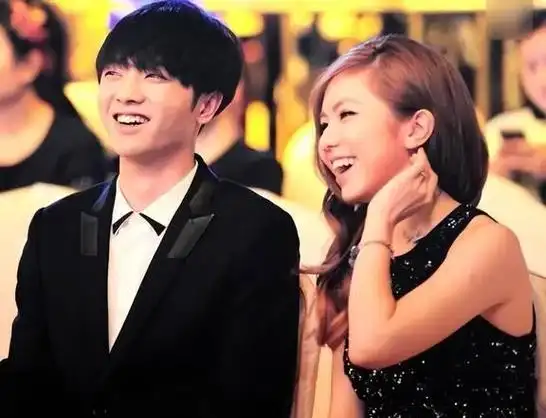 有种"谋算"叫张碧晨和华晨宇,孩子4岁了,才明白下的这盘棋