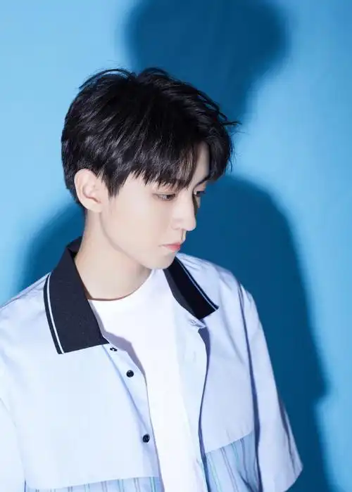 2020.5.13王俊凯安热沙活动