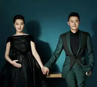 她并非名校出身,家境也非显赫,没有连锁酒店背景,仅有的是一家温馨而