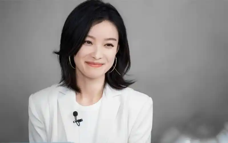 倪妮初中毕业照罕见曝光大爆火!