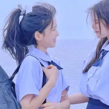 姐妹头像可爱双人一人一张高清优质闺蜜头像图片