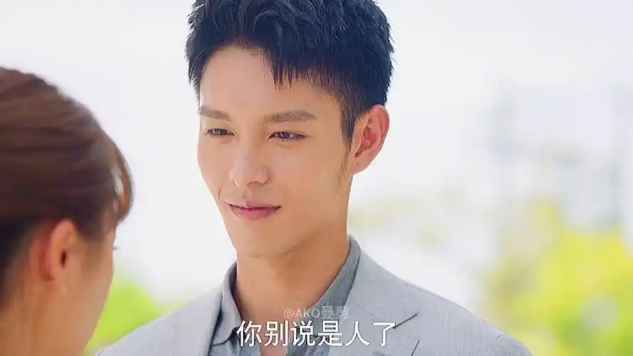 就想好好想个亲,结果被前男友一一吓跑…#他在逆光中告白 #他在逆光中