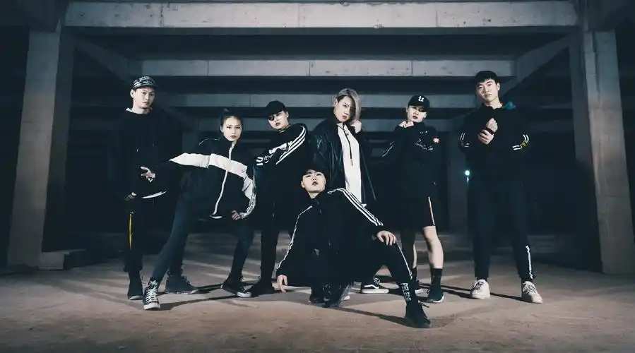 爱上一支舞 挑战热血街舞团 【周杰伦《将军》】前方高能预警,原创