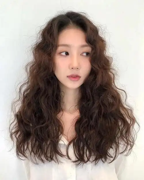 温柔长发蛋卷头