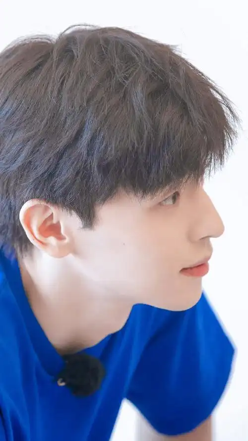 98190298  #邓伦#  你是世间最可爱的小星星8215