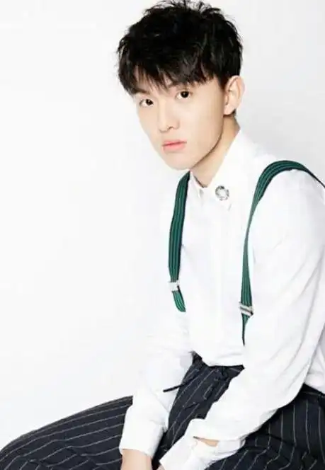 童星郑伟 - 搜狗图片搜索