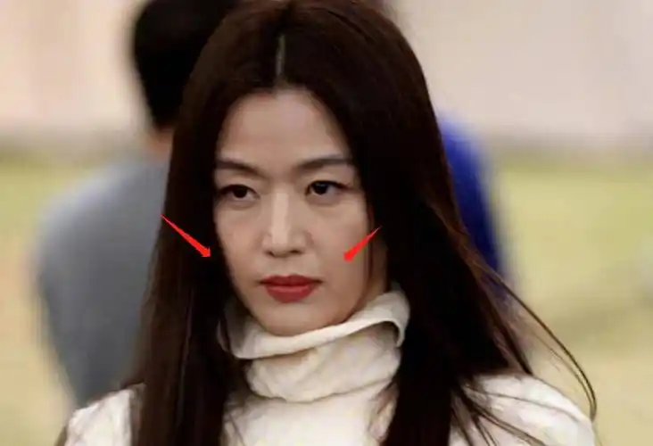 全智贤时装周照片曝光!