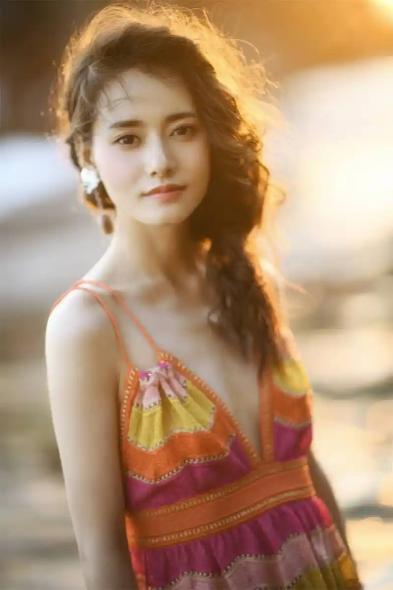 拥有男孩子气的女演员柴碧云