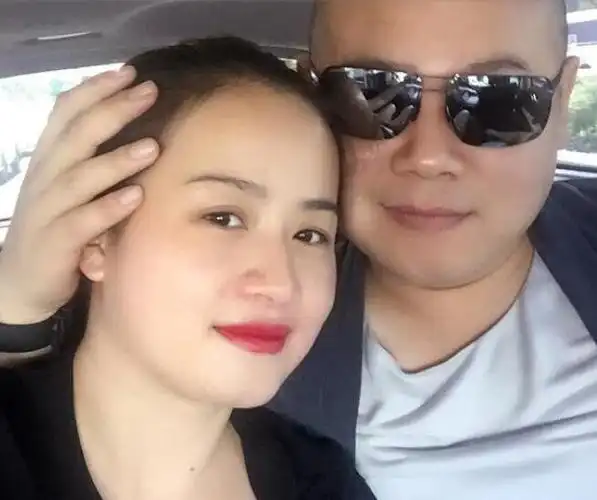 岳云鹏为老婆做包,岳云鹏太手巧了,网友都羡慕想要同款老公