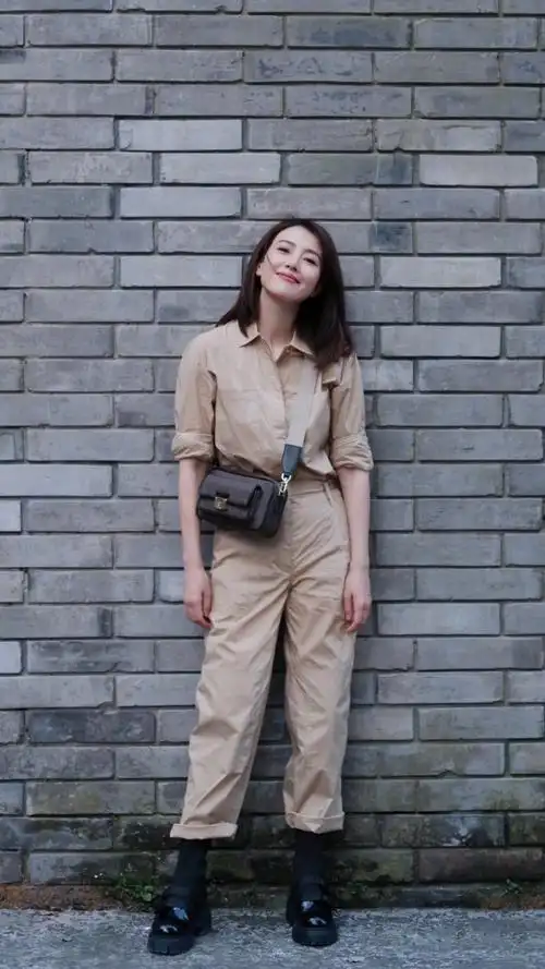 高圆圆穿衣搭配图片2017(高圆圆真是太有女人味) - 赤虎壹号