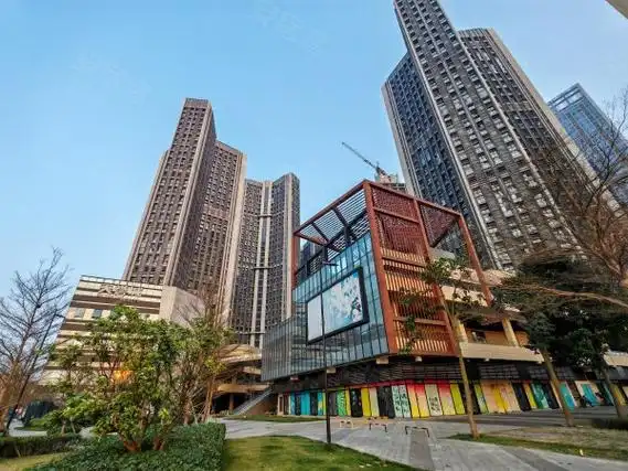 南宁良庆良庆镇天誉创客城二组团招租,天誉城,公寓复式一房一厅,地铁