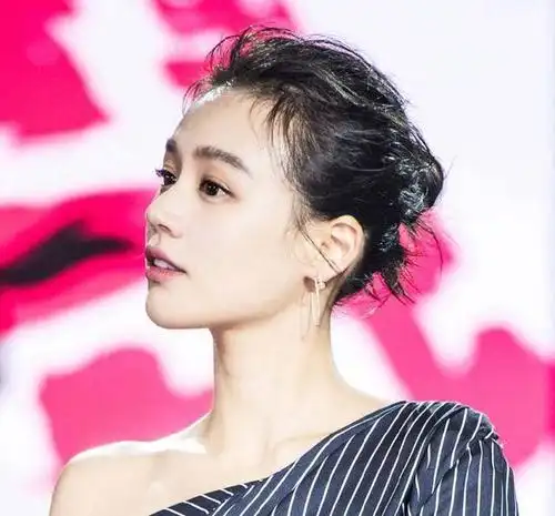 qq头像杨颖侧脸_鹿晗亲吻老婆杨颖_侧脸回眸长发女