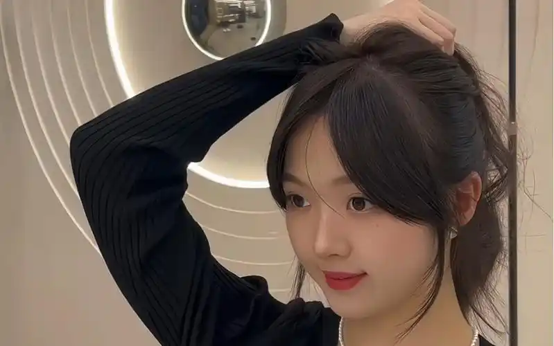 圆脸 方脸脸大的女生一定要剪这款法式八字刘海!完美修饰脸型,显脸小!