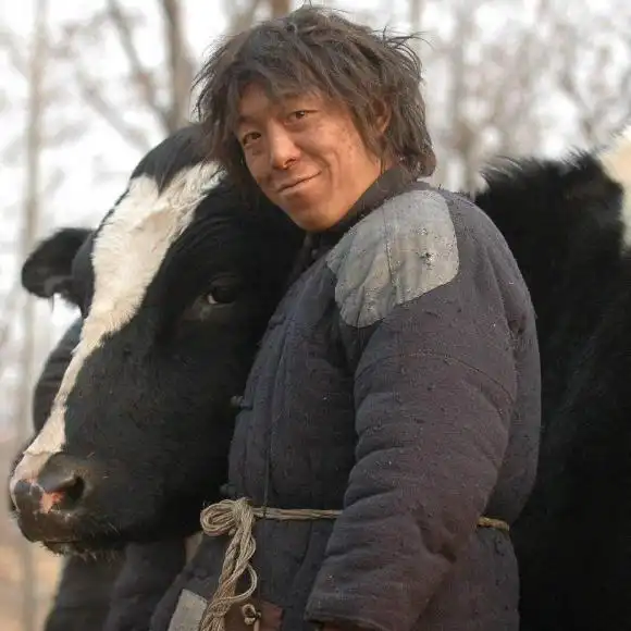 00:00 00:00  141 在本期节目中,sam和大狗一起回顾了管虎导演,黄渤