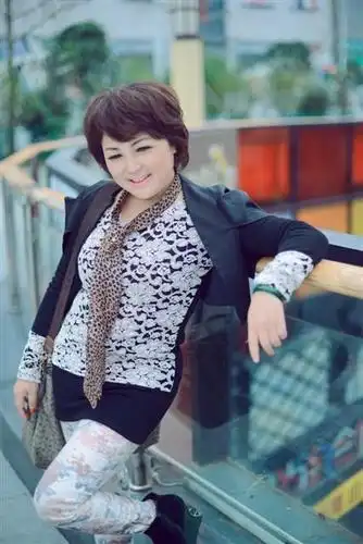 48岁丧偶女征婚照片(id:66198501)_湖南岳阳征婚交友_珍爱网