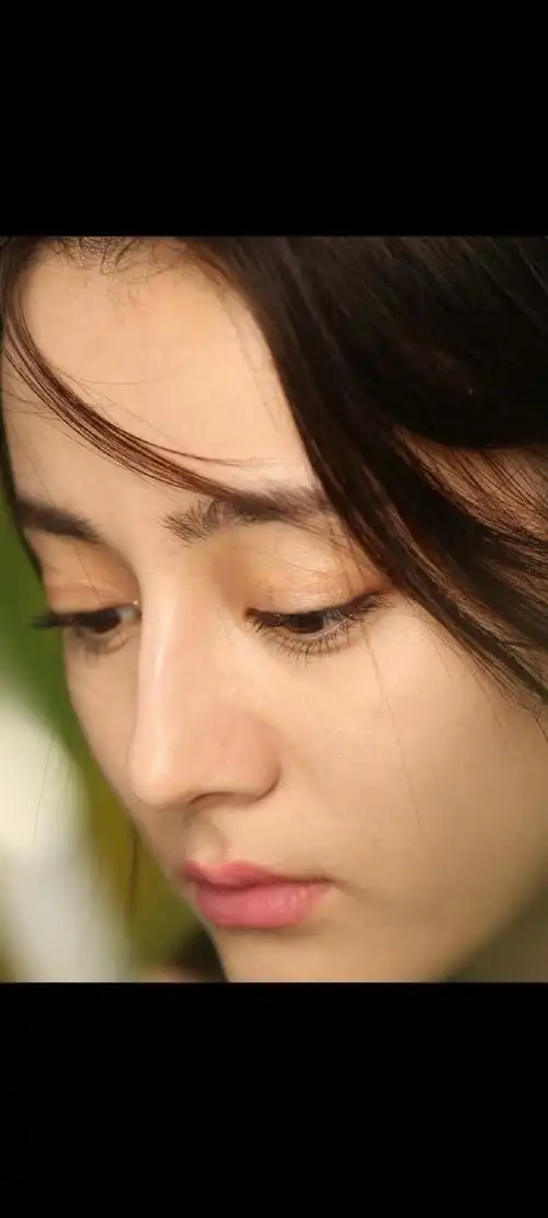 无美颜无滤镜的迪丽热巴