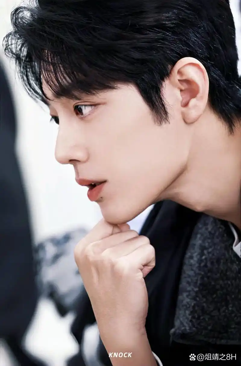 肖战# 肖战顺顺利利平平安安@肖战