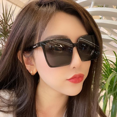 男士墨镜2021时尚太阳镜女网红款防紫外线眼镜ins复古风开车眼睛