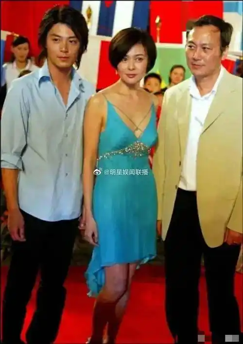 这就叫勾引了?_李凯馨_霍建华_妈妈